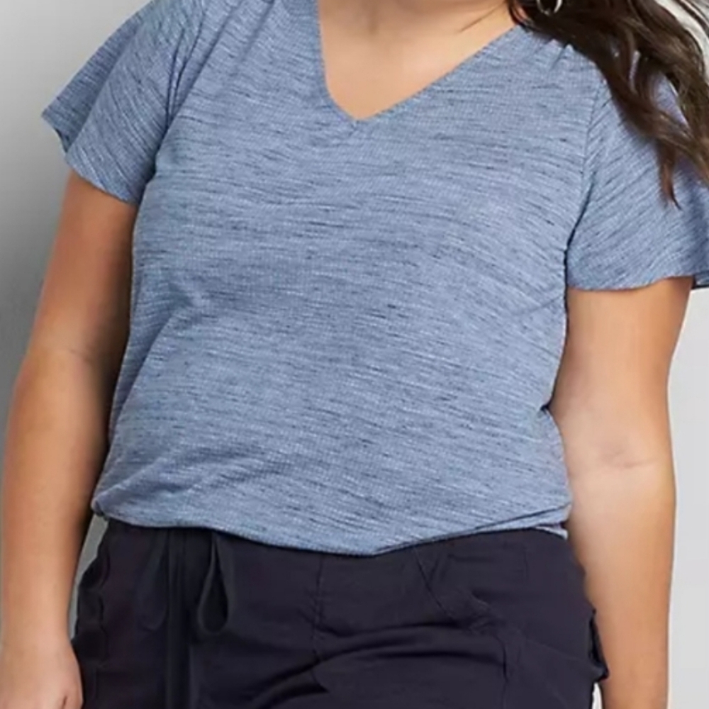 Lane Bryant Summer Casual blue flutter sleeve banded bottom top 22/24